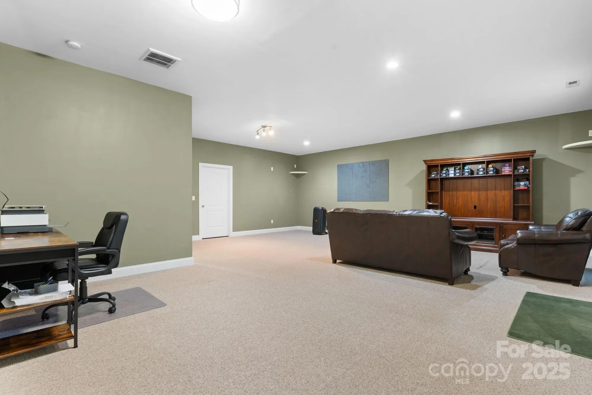 Gallery photo 4