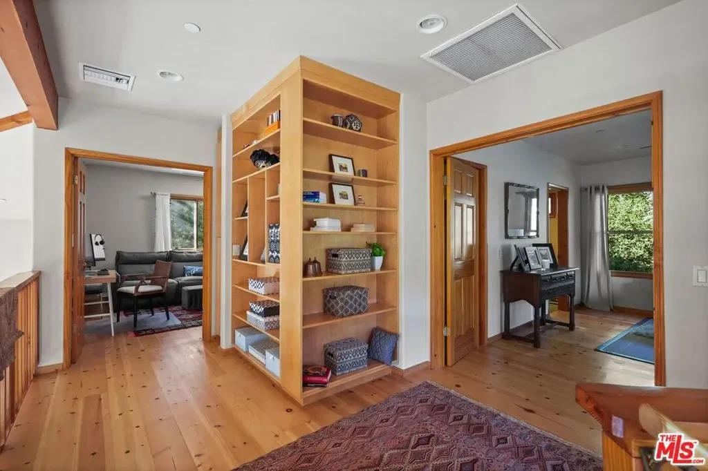 774 Old Topanga Canyon Road, Topanga, California, United States. - Photo 56