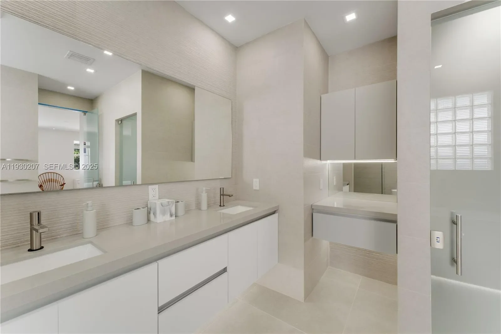 21156 NE 33rd Ave, Aventura, Florida, United States. - Photo 17
