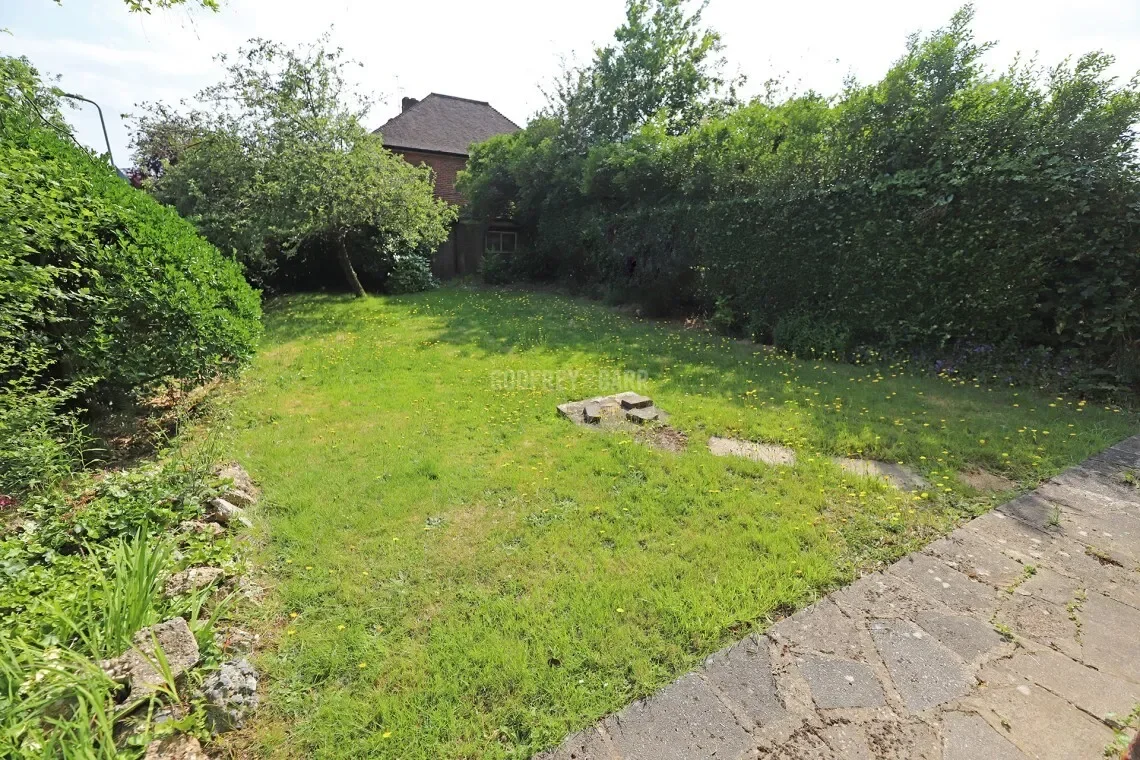 Brim Hill Hampstead Garden Suburb N2, London, England, United Kingdom. - Photo 17