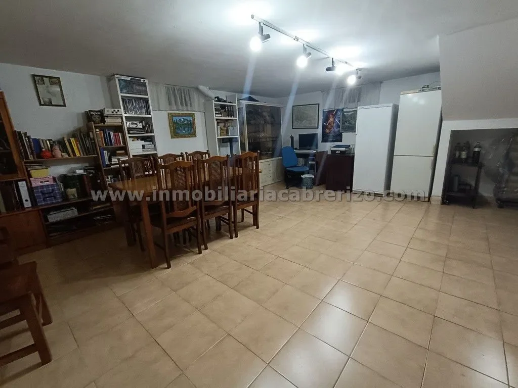Gallery photo 8