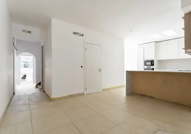 R. Moçamedes, 2775 Parede, Portugal, Carcavelos e Parede, Lisbon, Portugal. - Photo 9