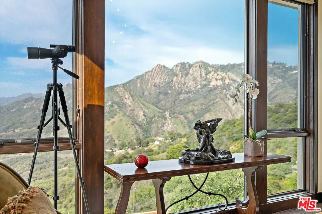 25155 Piuma Rd, Malibu, California, United States. - Photo 23