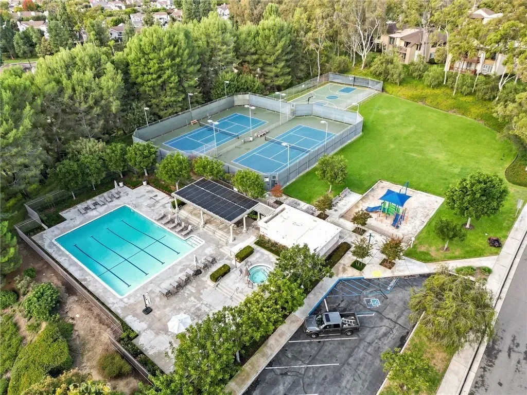 16 Morning Glory, Irvine, California, United States. - Photo 42