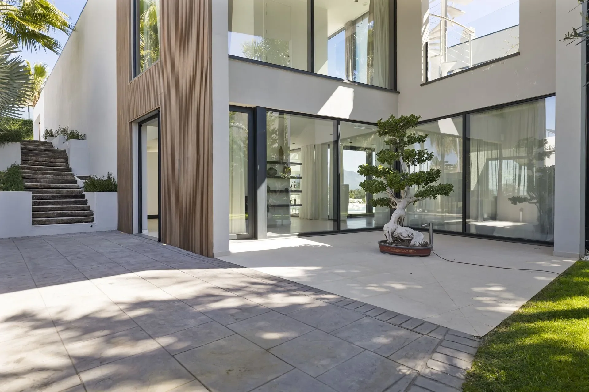 Gallery photo 7