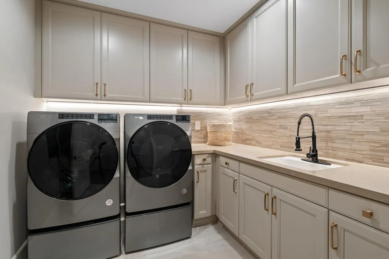 18238 Avenida Apice, Rancho Santa Fe, California, United States. - Photo 14