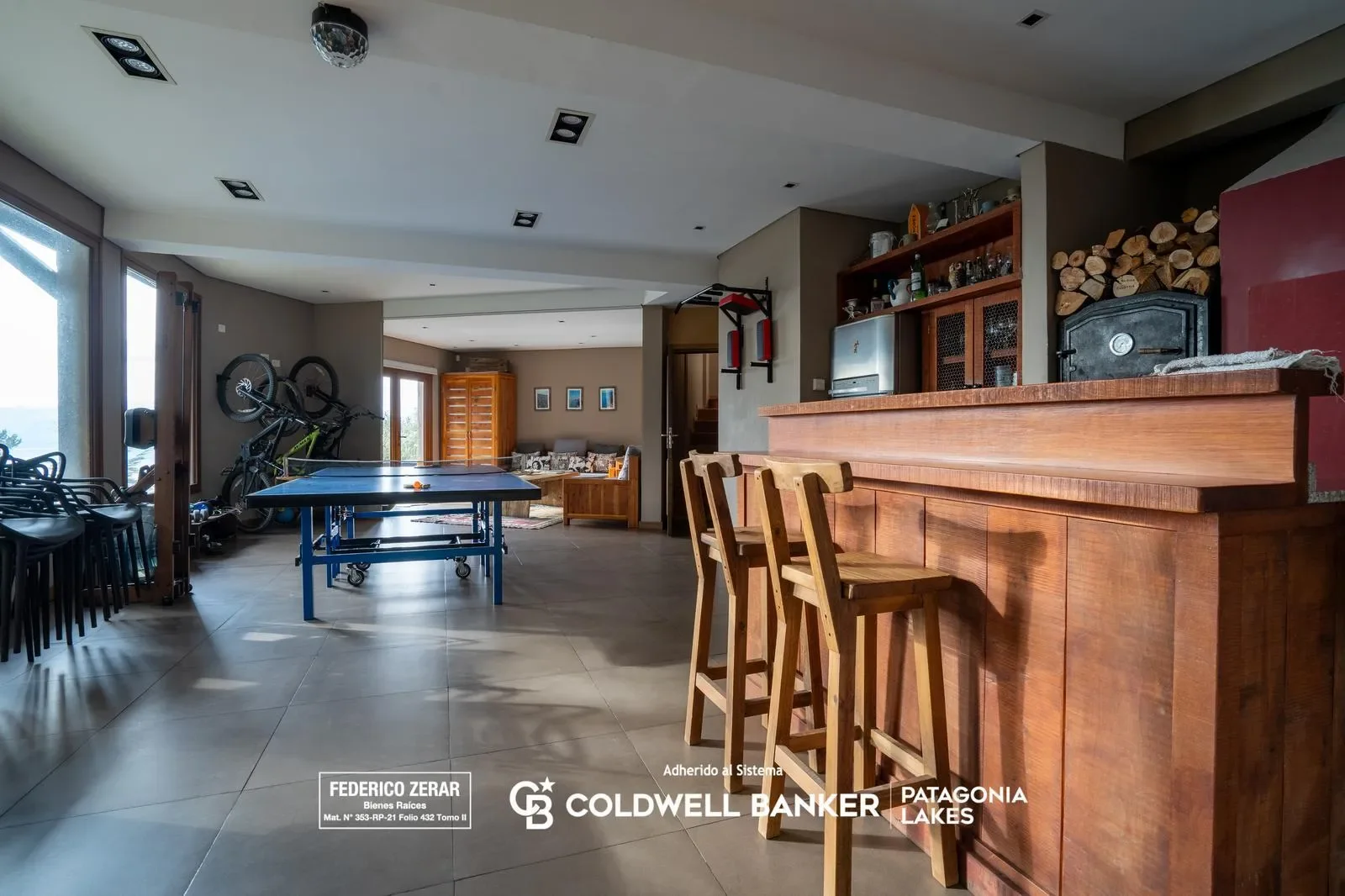 VENTA - Exclusiva casa de 8 ambientes, 5 dormitorios, 6 baños en barrio Las Vertientes, Bariloche, San Carlos de Bariloche, Río Negro, Argentina. - Photo 61