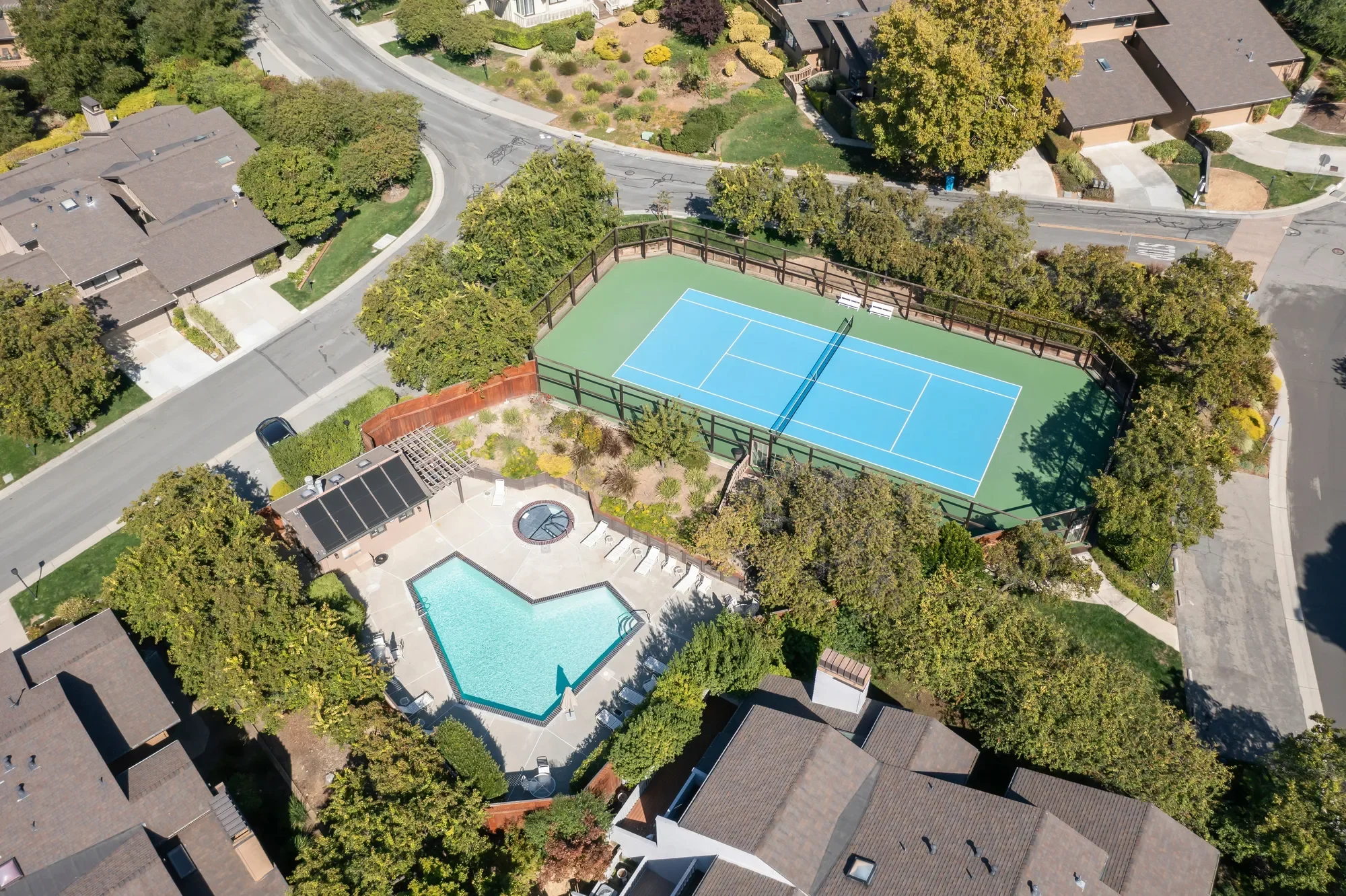 1360 Trinity Drive , Menlo Park, CA 94025, Menlo Park, California, United States. - Photo 24