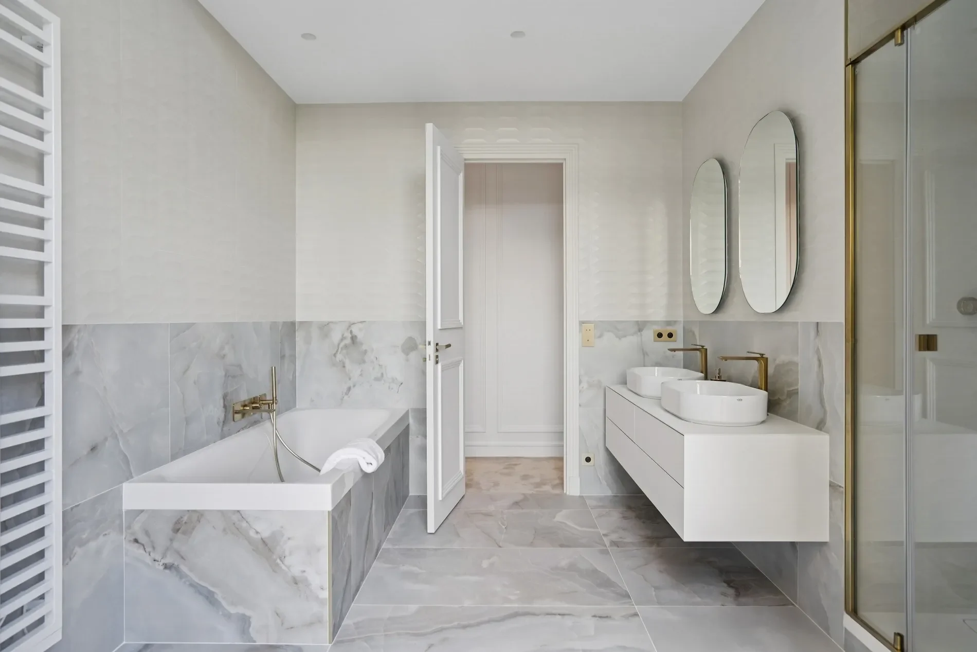 Gallery photo 4