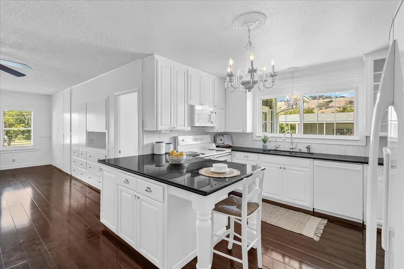 4125 Prunedale Avenue, Gilroy, California, United States. - Photo 52
