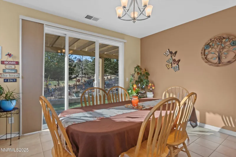 5227 Vista Heights Drive, Sparks, NV 89436, Sparks, Nevada, United States. - Photo 7
