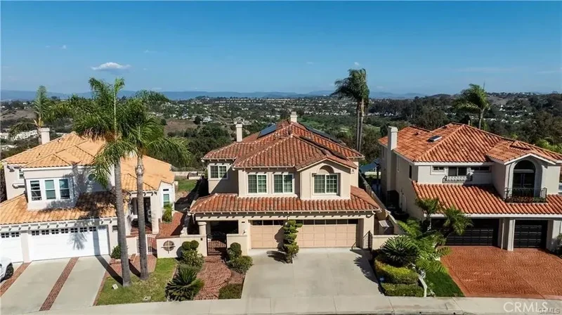 30462 Via Estoril, Laguna Niguel, California, United States. - Photo 3