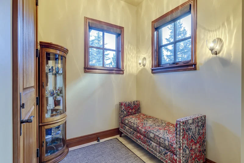 9 Mountaineer Close, Lac Des Arcs, AB T1W2W3, Kananaskis, Alberta, Canada. - Photo 2