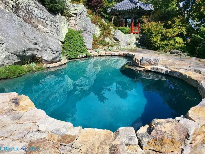106  Airport Dr, Hot Springs, VA, 24445, USA, Hot Springs, Virginia, United States. - Photo 4