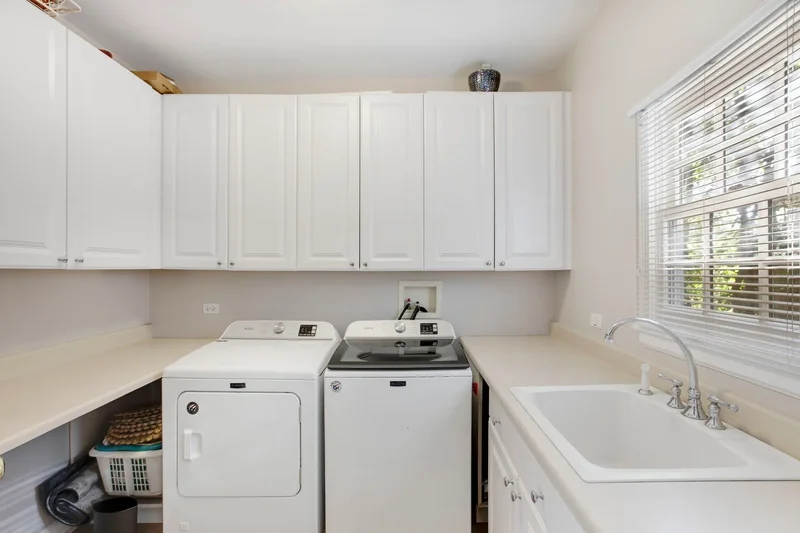 1439 Pleasant Lane, Glenview, IL 60025, Glenview, Illinois, United States. - Photo 22