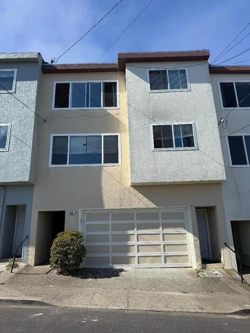 891 Bellevue Avenue, Colma, California, United States. - Photo 5