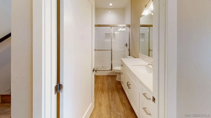 4941 Gary St., San Diego, California, United States. - Photo 19