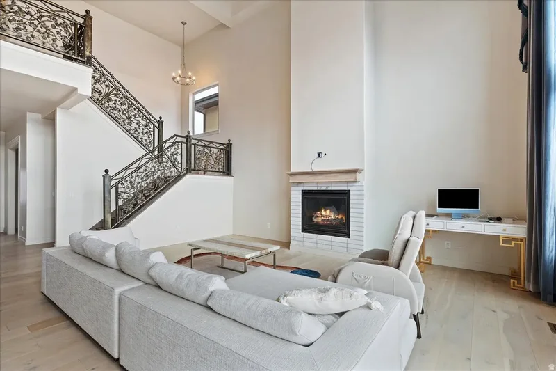 1013 W SEASONS VIEW CT N, Lehi, UT 84043, Lehi, Utah, United States. - Photo 10