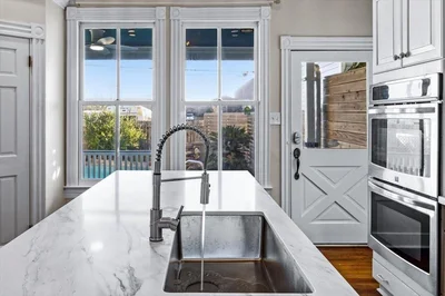 Thumbnail 24
