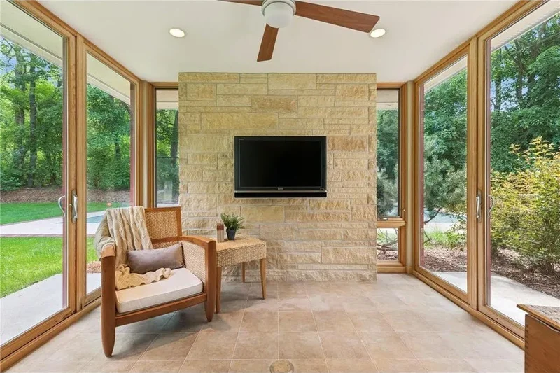 685 Hidden Creek Trail, Mendota Heights, MN, 55118, USA, Mendota Heights, Minnesota, United States. - Photo 34
