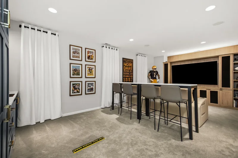 1720 N Winchester Ave, Chicago, IL, 60622, USA, Chicago, Illinois, United States. - Photo 15