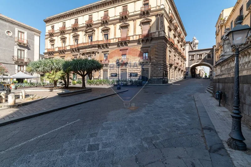 Appartamento in vendita a Catania, Centro Storico