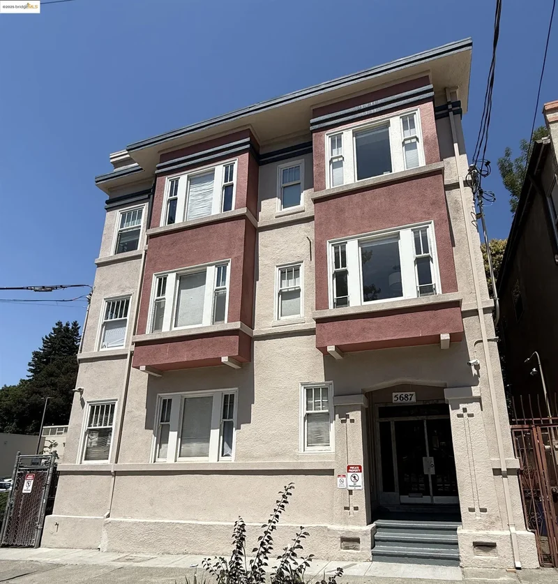 5687 Miles Ave, Oakland, California, United States. - Photo 2