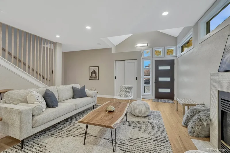 522 Columbine Street, Denver, Colorado, United States. - Photo 6