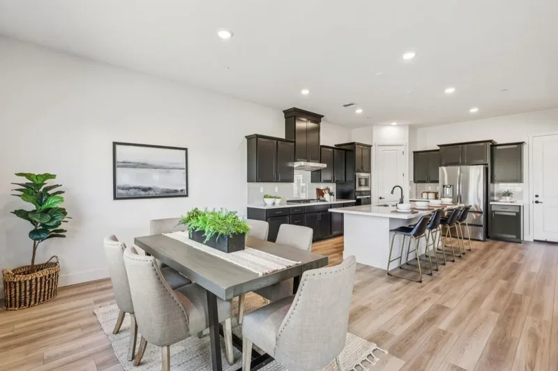 179 Luna Way, Hollister, California, United States. - Photo 13