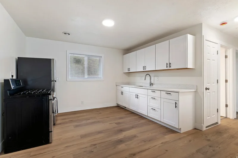 291 E Garden Ave, South Salt Lake, UT 84115, Salt Lake City, Utah, United States. - Photo 9