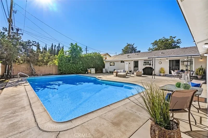 1723 N Lincoln, Orange, CA 92865, Orange, California, United States. - Photo 5