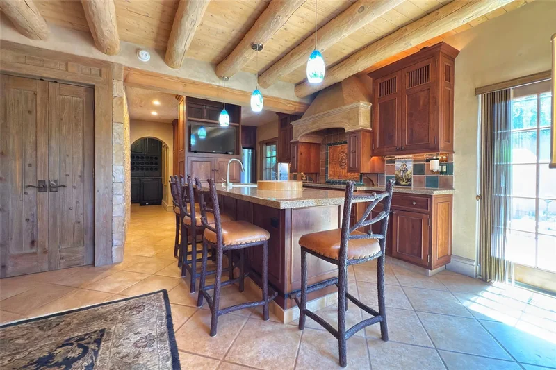 517 Paseo De Peralta , Santa Fe, NM 87501, Santa Fe, New Mexico, United States. - Photo 14