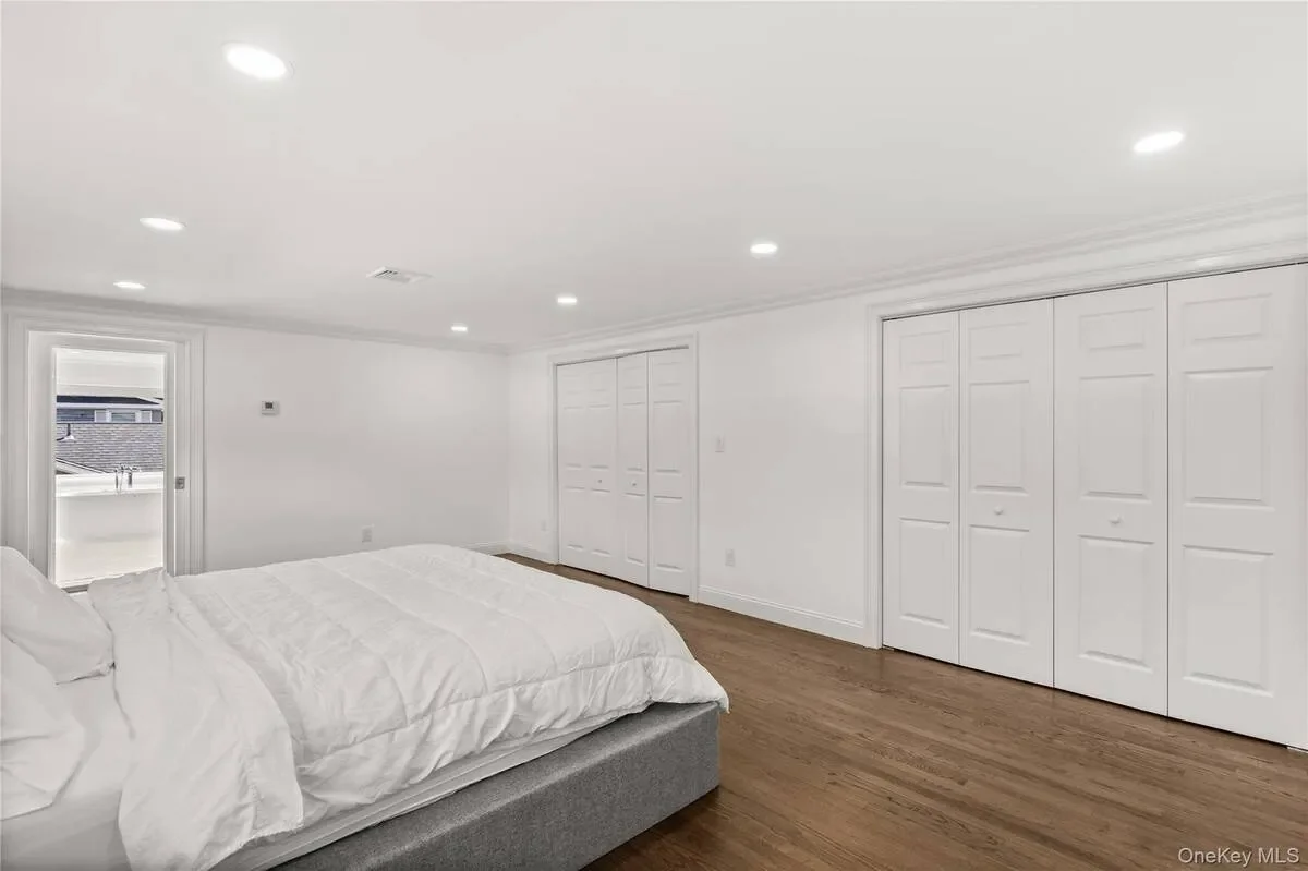 Gallery photo 3