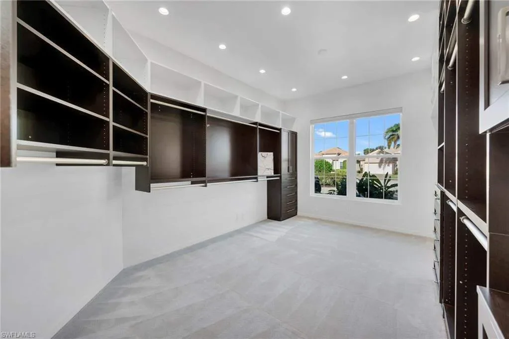 6004 Fairway CT, Naples, FL, 34110, USA, Bonita Springs, Florida, United States. - Photo 2
