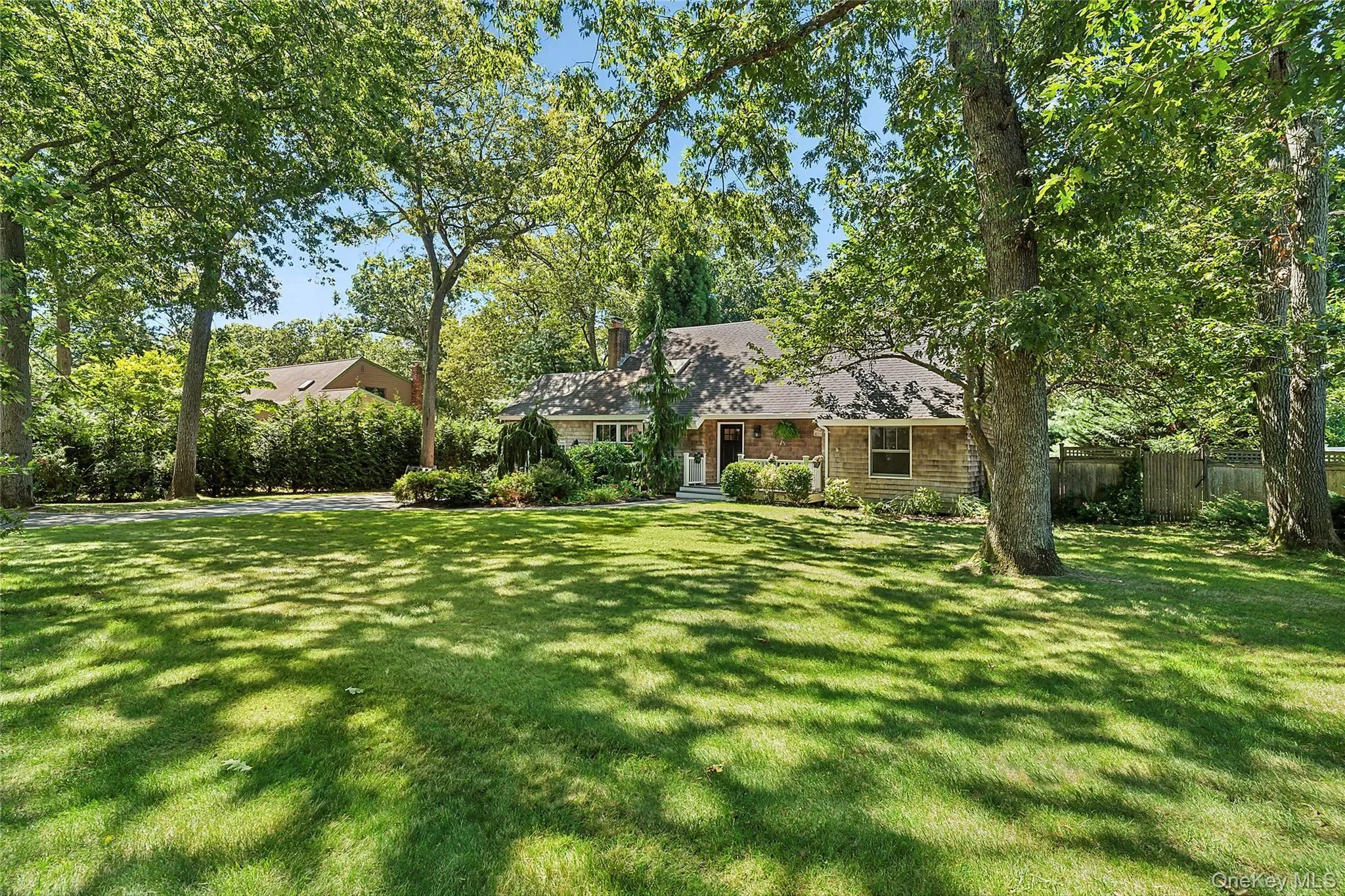 117 Trout Brook Lane, Aquebogue, New York, United States. - Photo 4