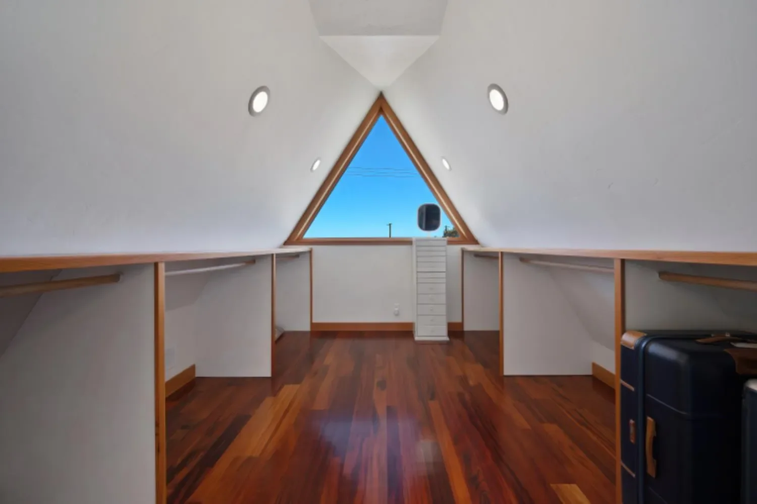 Gallery photo 8