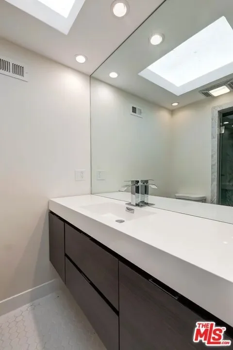 500 Leslie Lane, Beverly Hills, California, United States. - Photo 18