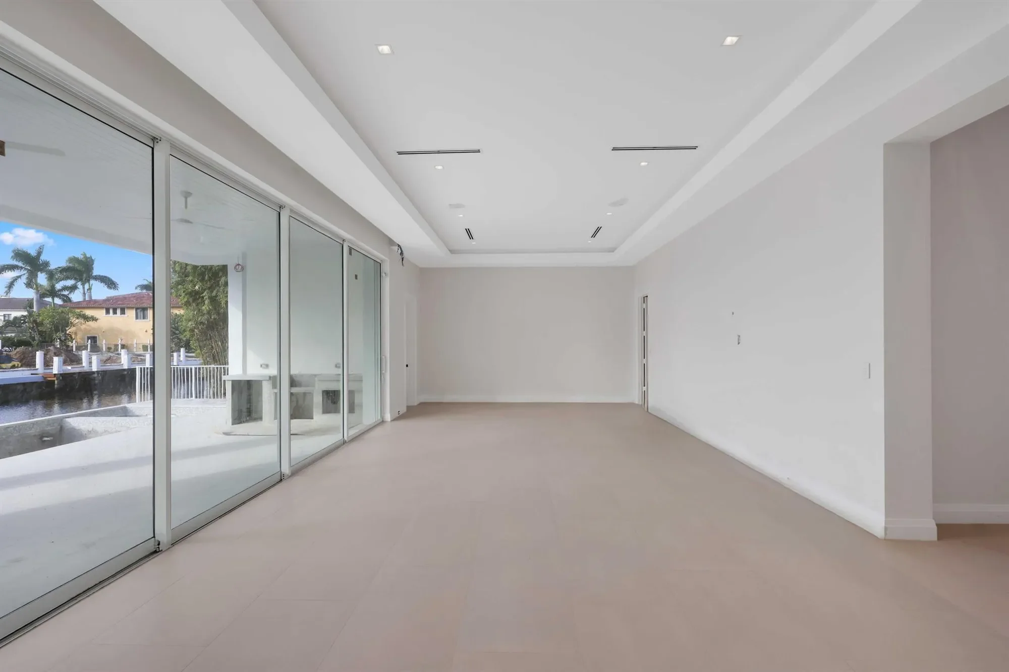 810 NE 70th Street, Boca Raton, Florida, United States. - Photo 3