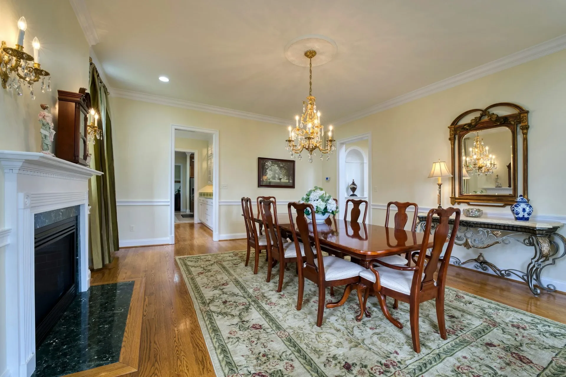 899 Earle Road , Charles Town, WV 25414, Ranson, West Virginia, United States. - Photo 13