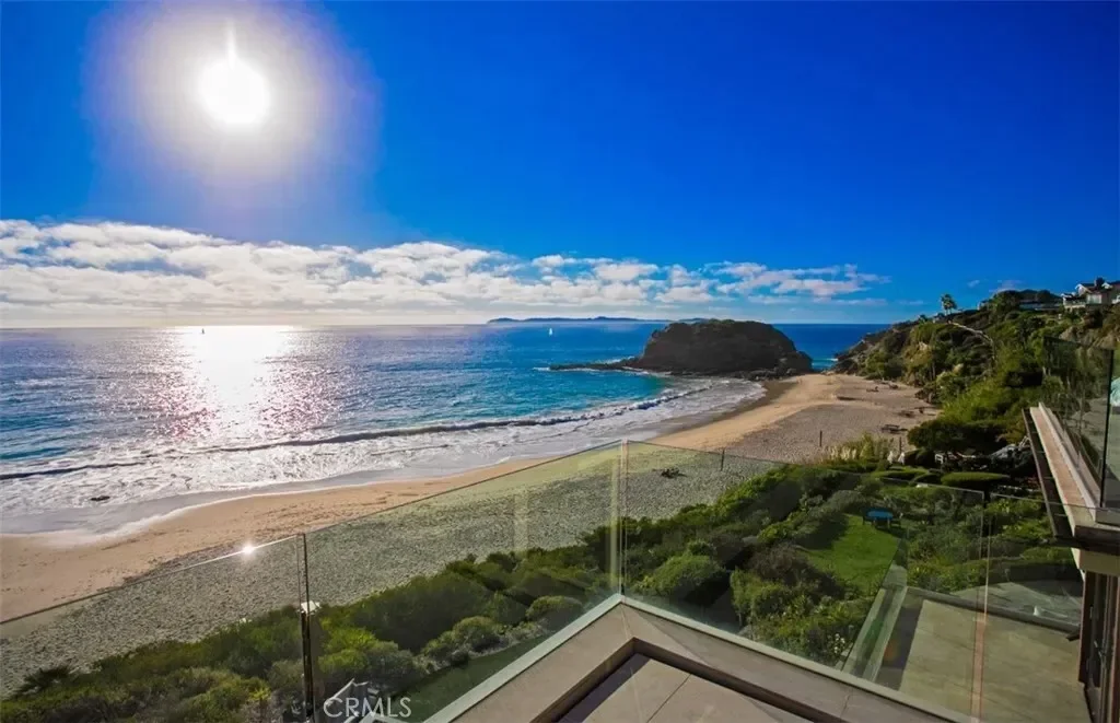 25 Bay, Laguna Beach, California, United States. - Photo 25
