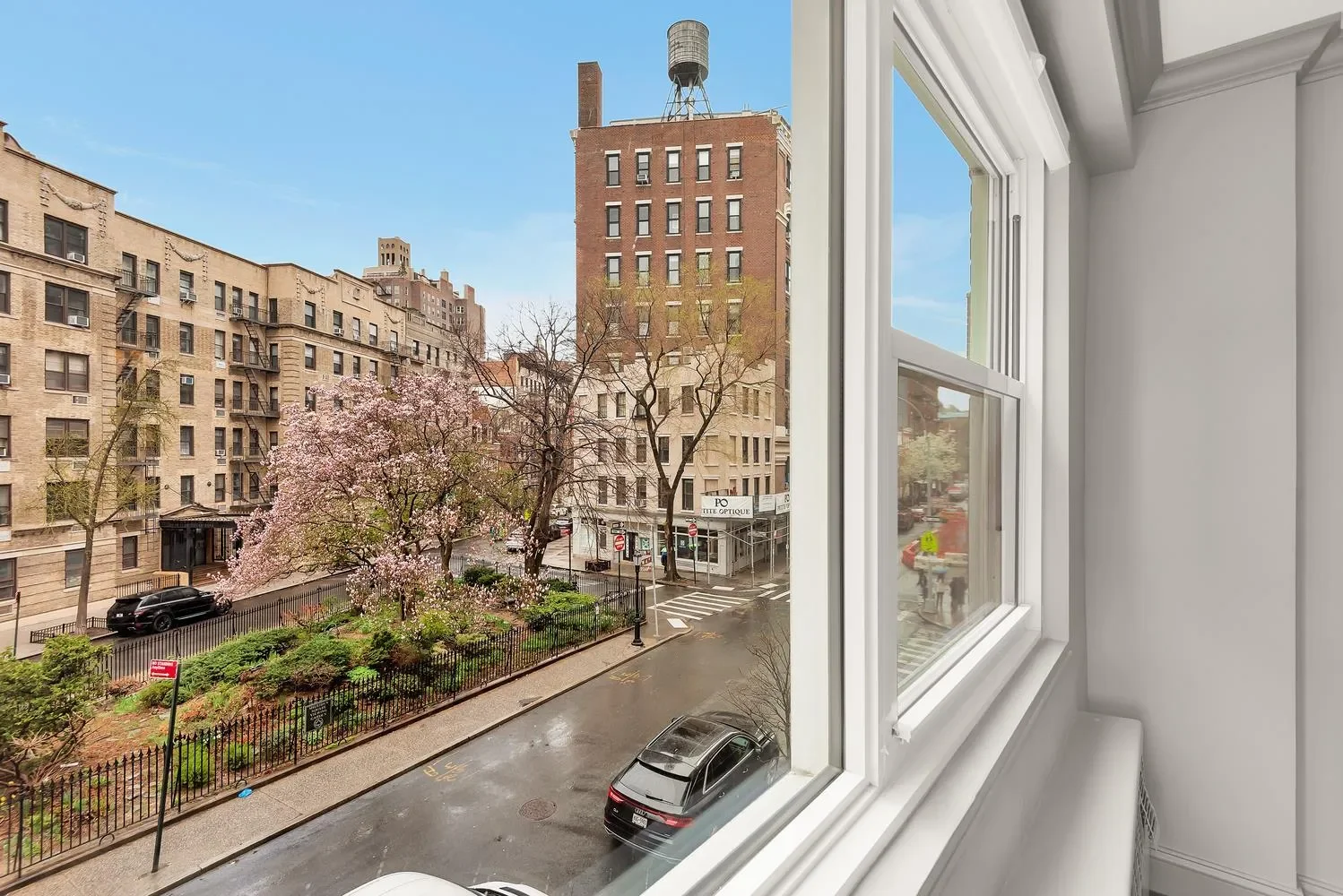 Parker Towne House, 3 SHERIDAN SQ, New York, New York, United States. - Photo 6