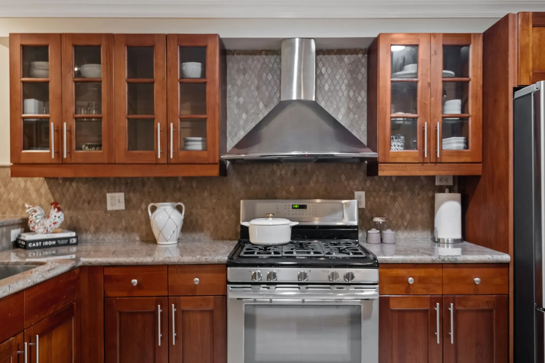 6221 Monterey Road #304 , Los Angeles, CA 90042, Los Angeles, California, United States. - Photo 3