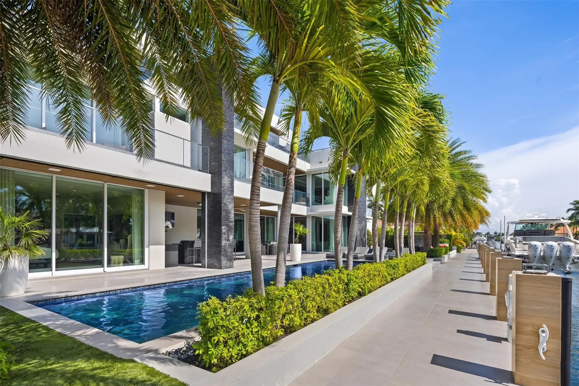 650 Royal Plaza Dr, Fort Lauderdale, FL, Fort Lauderdale, Florida, United States. - Photo 46