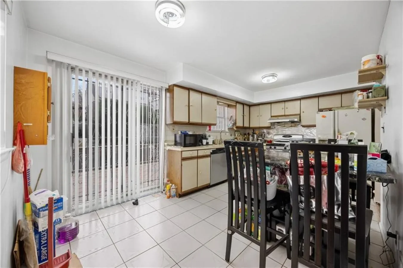306 Hylan, New York, New York, United States. - Photo 7