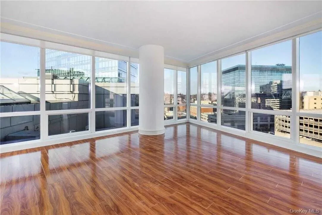 1 Renaissance Square, #11G, White Plains, NY, 10601, USA, White Plains, New York, United States. - Photo 5