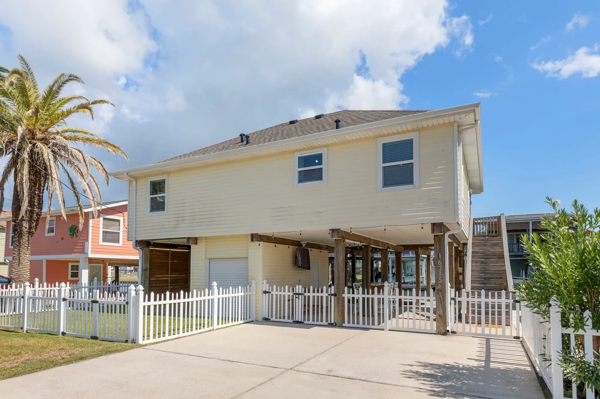 16715 Montego Way, Jamaica Beach, TX 77554, Galveston, Texas, United States. - Photo 5