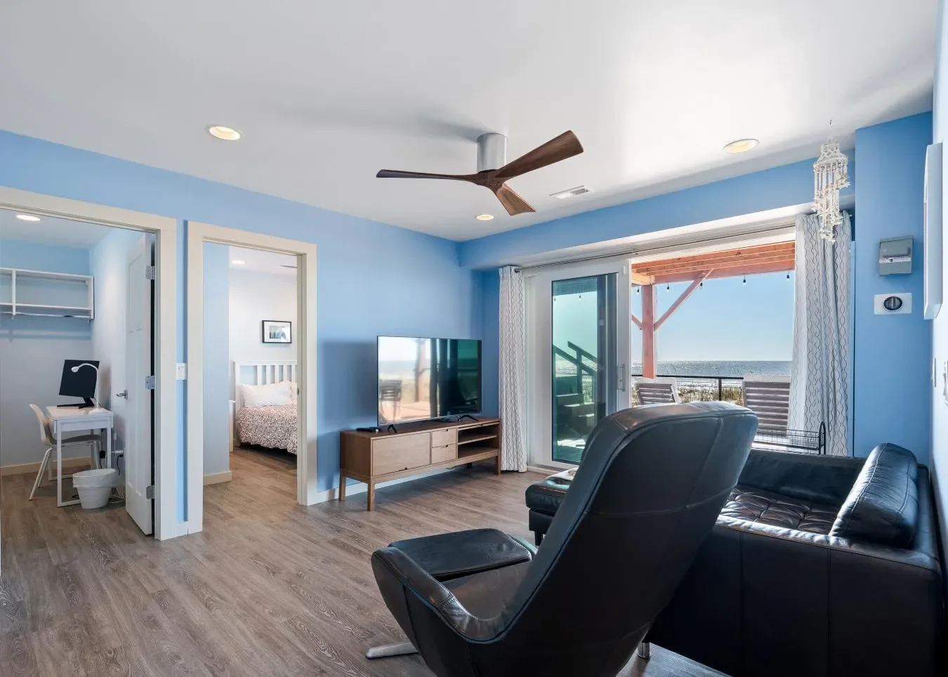 901 E Beach Drive, Oak Island, North Carolina, United States. - Photo 3
