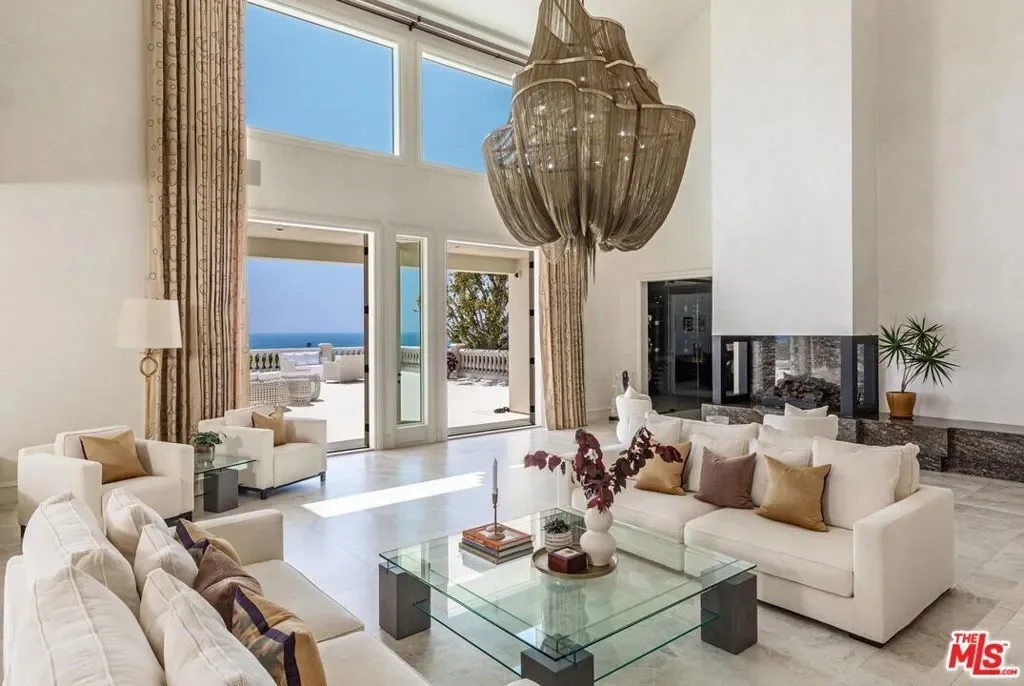 6051 Philip Avenue, Malibu, California, United States. - Photo 18