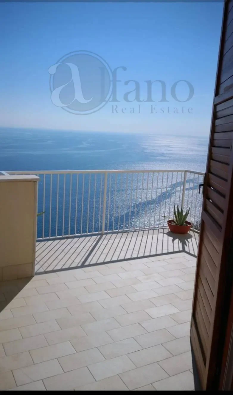Via Vescovo Pimenio, Amalfi, Campania, Italy. - Photo 12