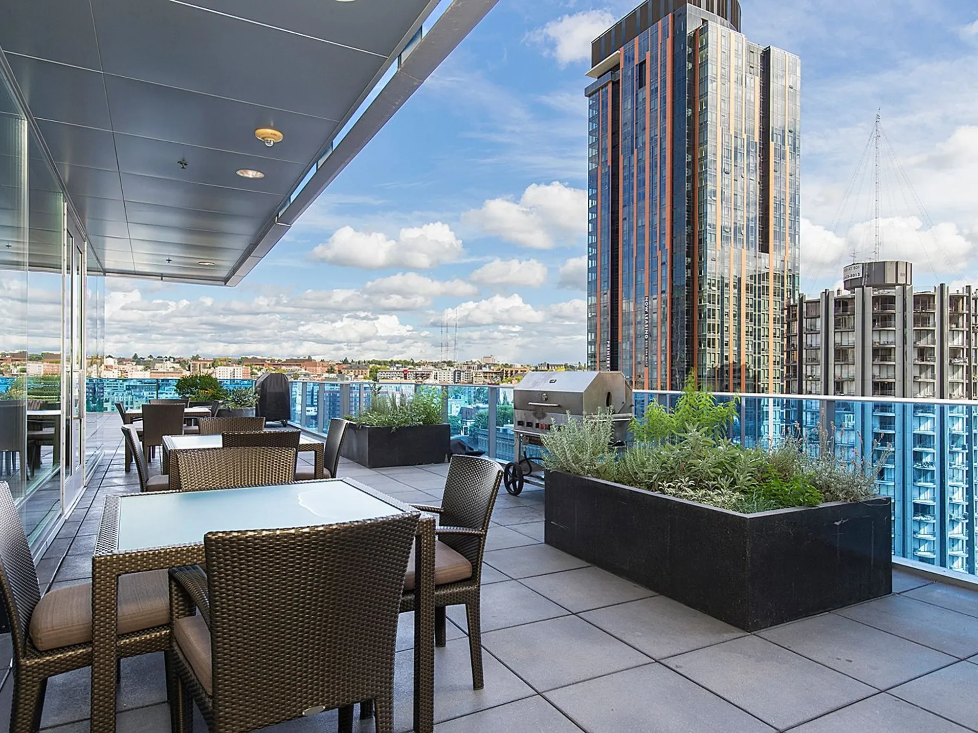 737 Olive Wy Unit #2703 , Seattle, WA 98101, Seattle, Washington, United States. - Photo 14